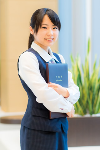 人の役に立つことができて、自分も成長できるステキな仕事。